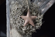 Roestige metalen ster