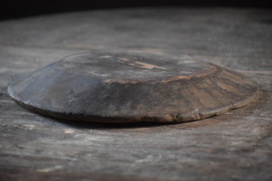 Oud houten schaaltje Nr 11