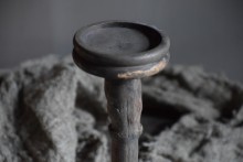 Houten vloerkandelaar Nr 7