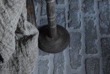 Houten vloerkandelaar Nr 12