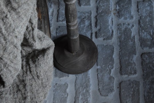 Houten vloerkandelaar Nr 12