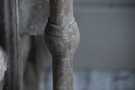 Houten vloerkandelaar Nr 18