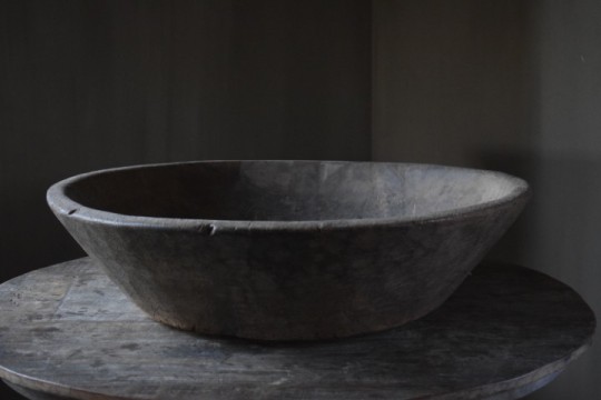 Oude houten schaal XL Nr 1