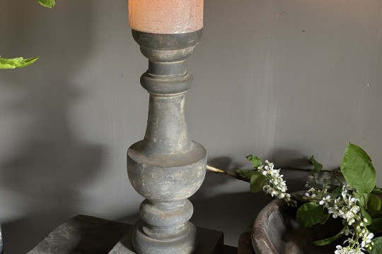 Kandelaar Old Grey Nr 2