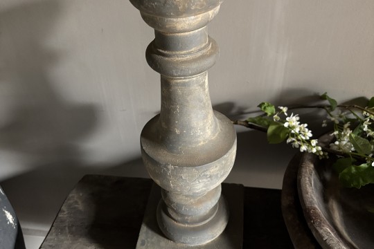 Kandelaar Old Grey Nr 2