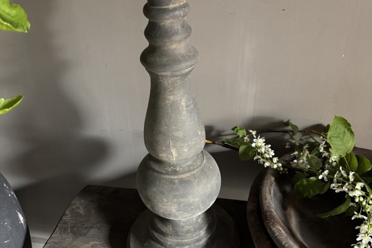 Kandelaar Old Grey Nr 4