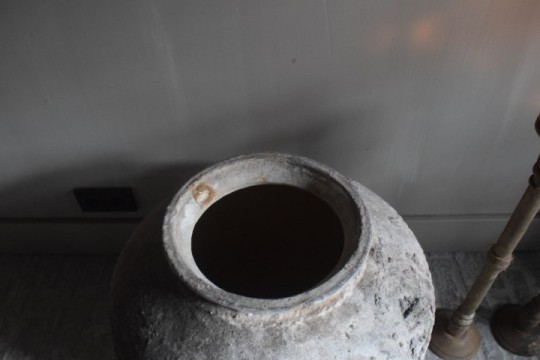 Oude waterkruik XL