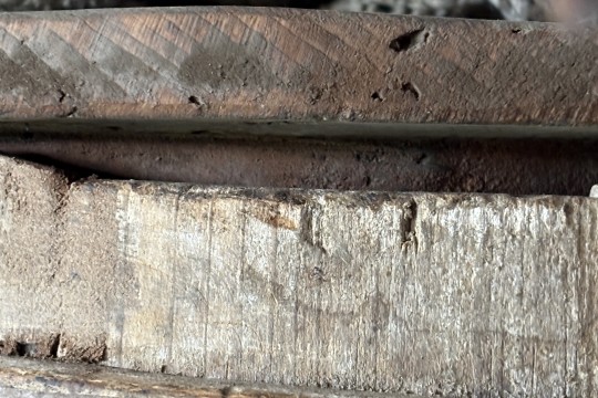 Oude houten ton met deksel Nr 2