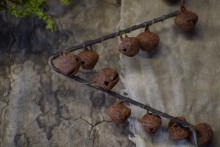 Kerstster met roestige belletjes