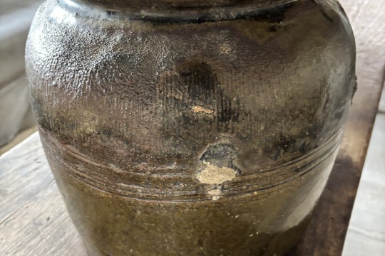 Geglazuurde pot -Luksa