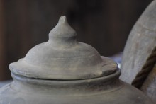 Oud Chinees kruikje met deksel