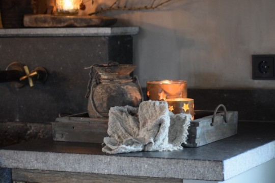 Oud vergrijsd dienblad