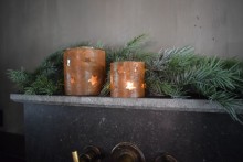 Set van 2 Roestkleurige Windlichten met sterren